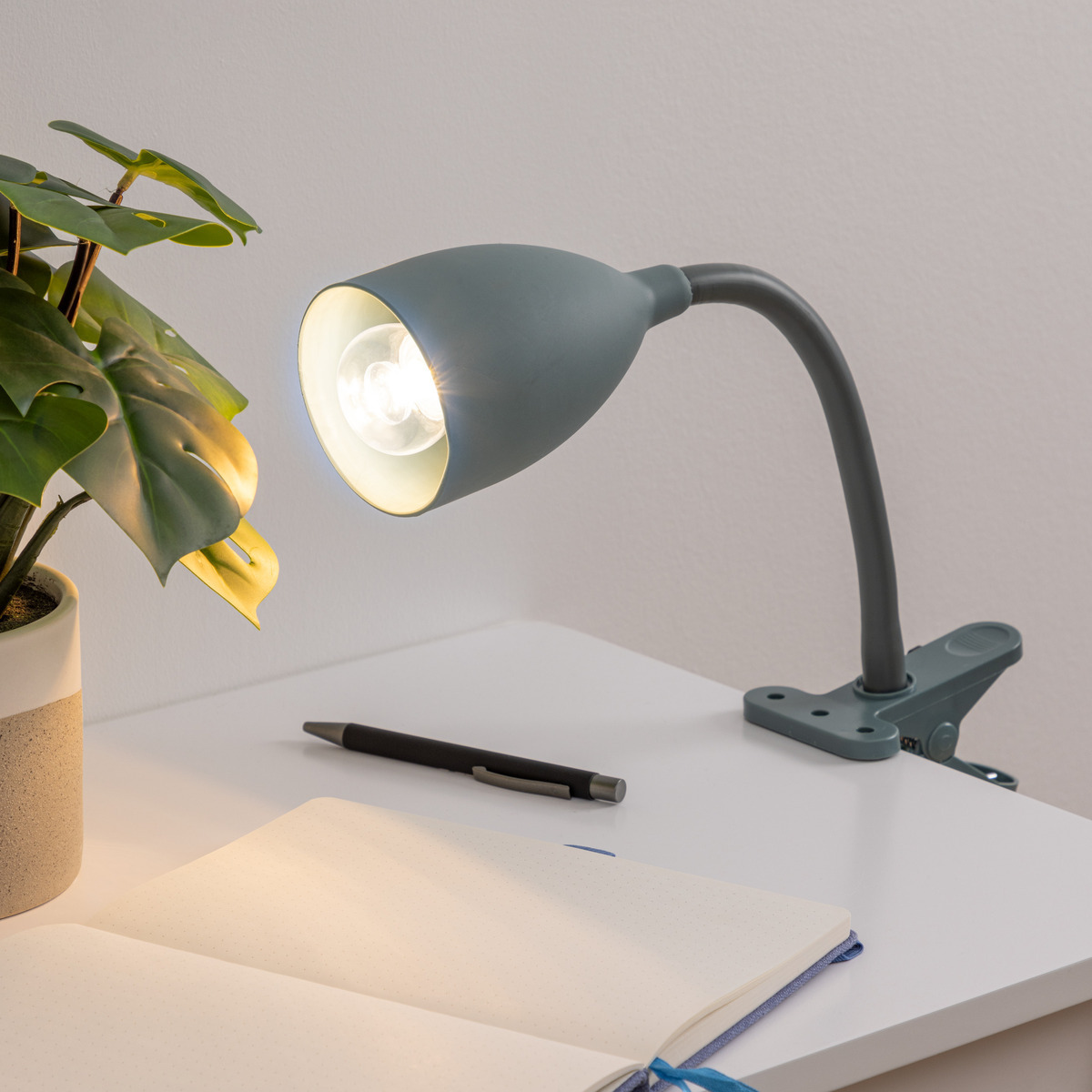 Clamp lamp "Sily" Jade green, H.43 cm