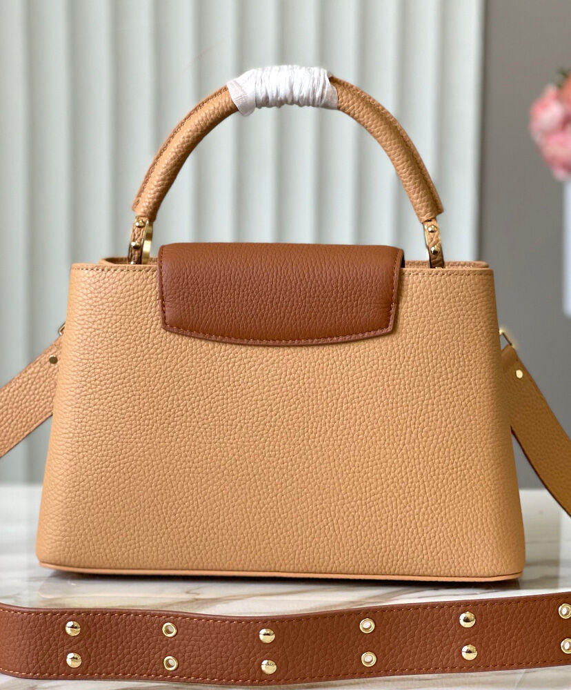 Louis Vuitton Capucines MM M22676 M230581:1High-quality replica