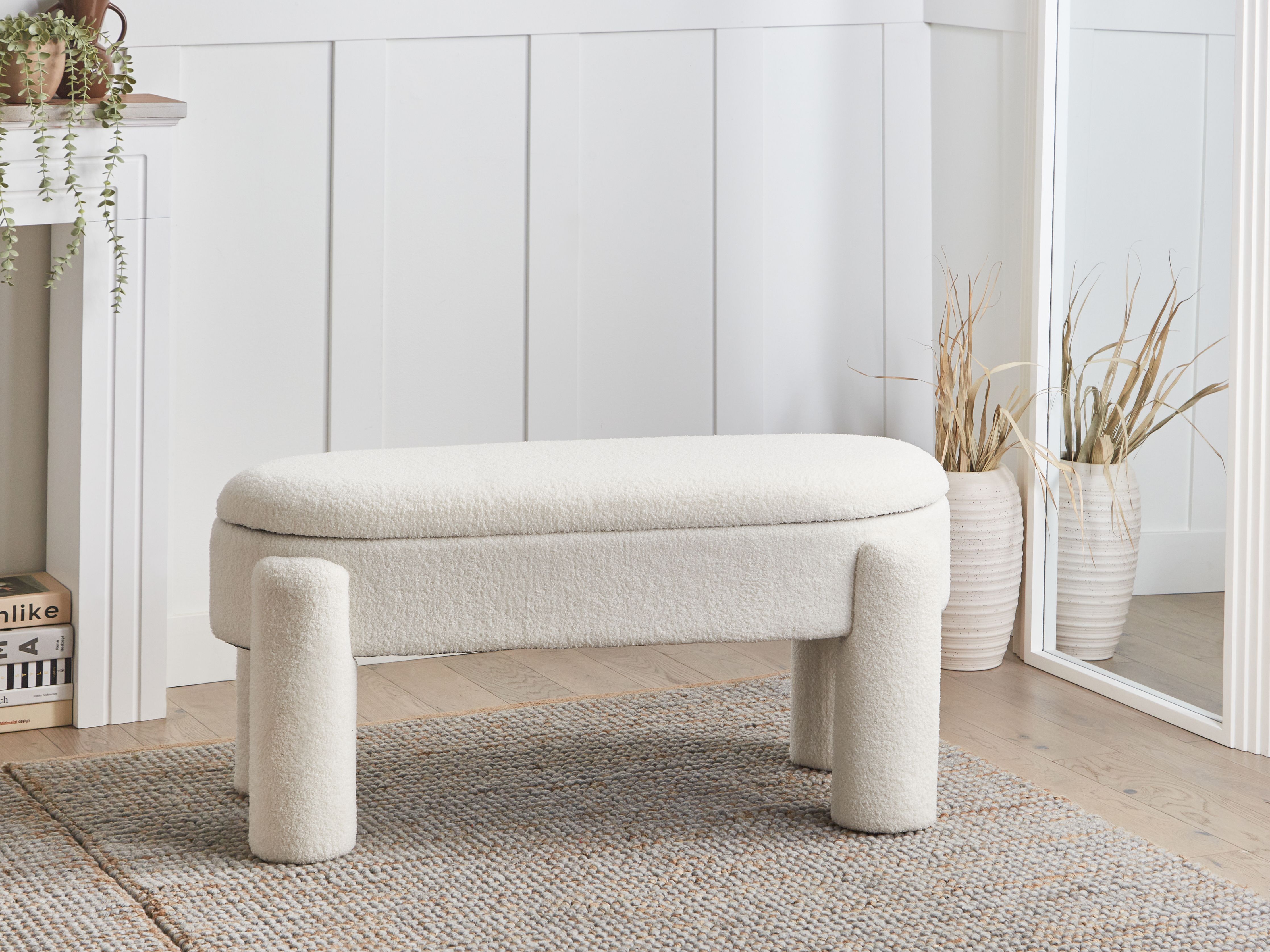 Upholstered Storage Bench OAKLEY Boucle Off-White