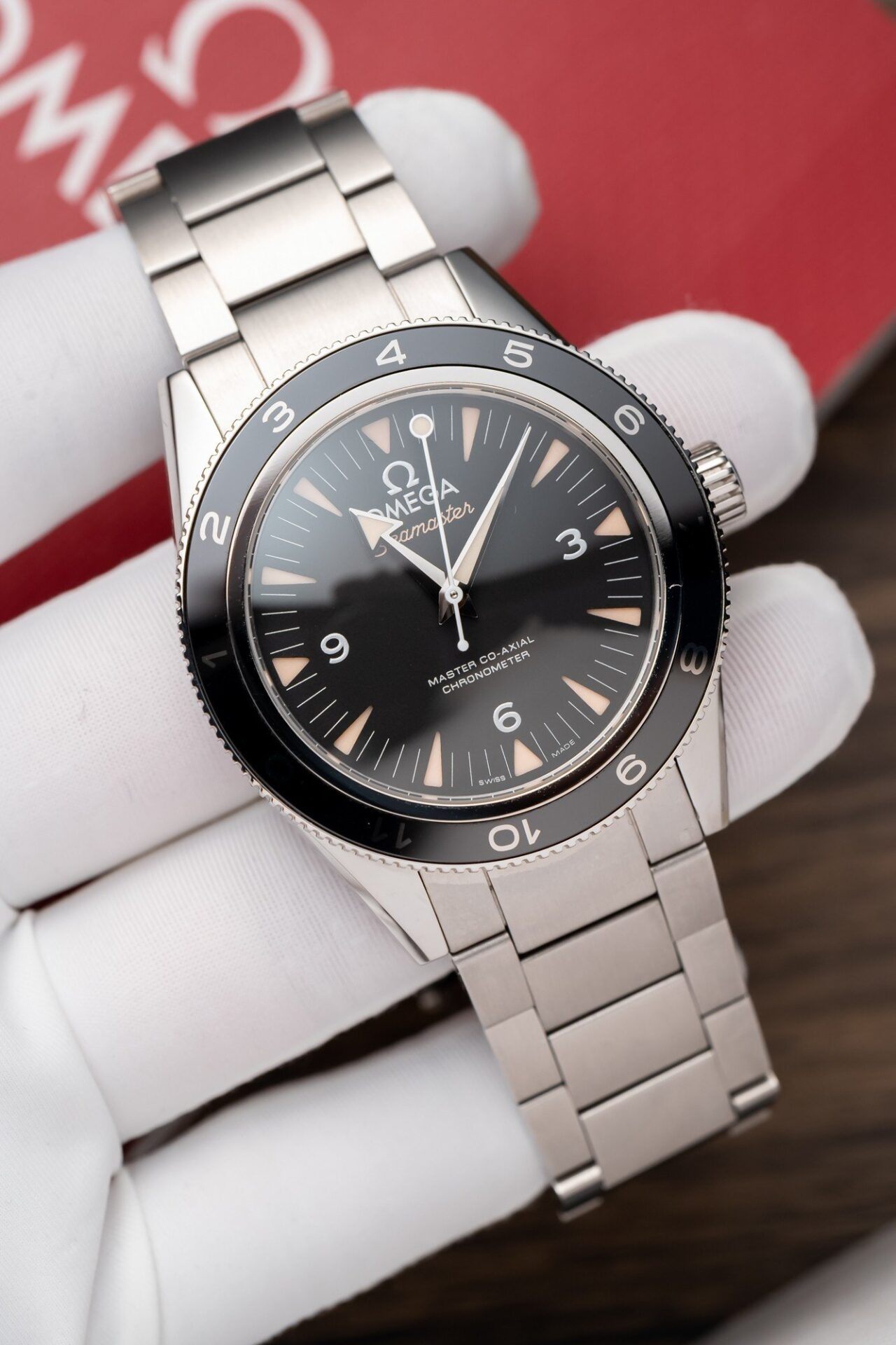 Omega Seamaster 007 Replica Watch Black Dial VS Factory 41mm - Top club