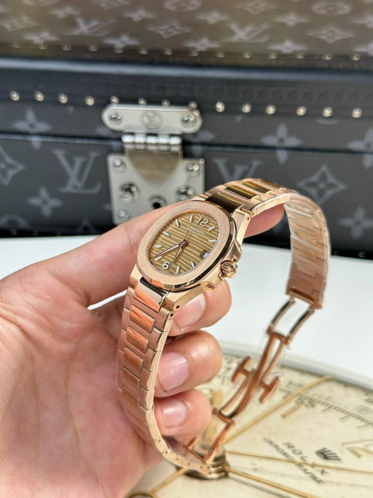 Patek Philippe Replica Watch Nautilus 7010 Rose Gold Womens 32mm - Top club