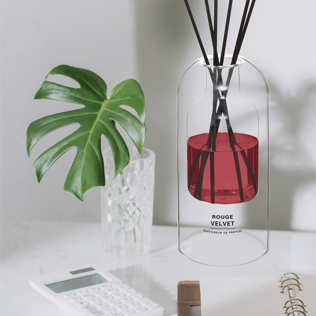 Fragrance diffuser "Ilan" Cherry, violet, patchouli, 500ml