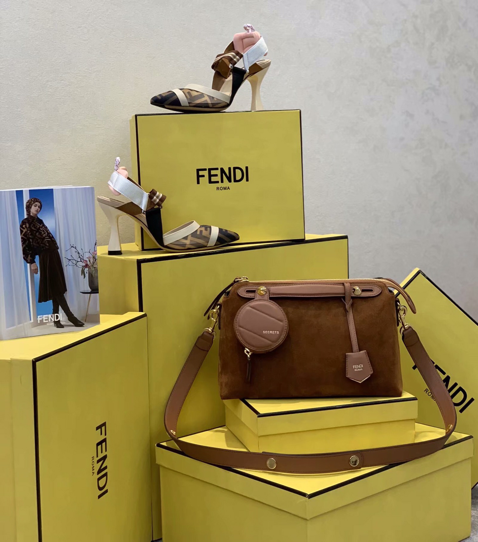 FENDI BY THE WAY - Replicaclubs