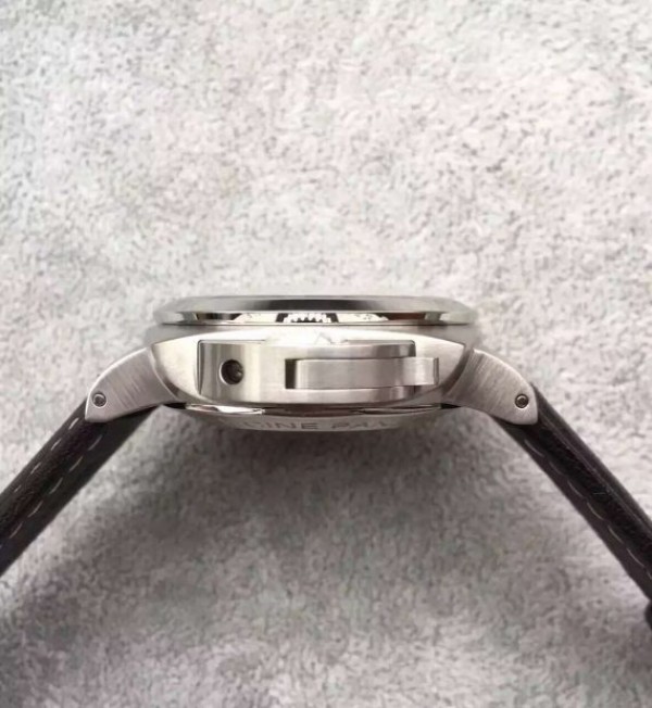 Replica Panerai XF PAM524 Fake Flyback Black Dial Leather Strap P.9100 - Top club