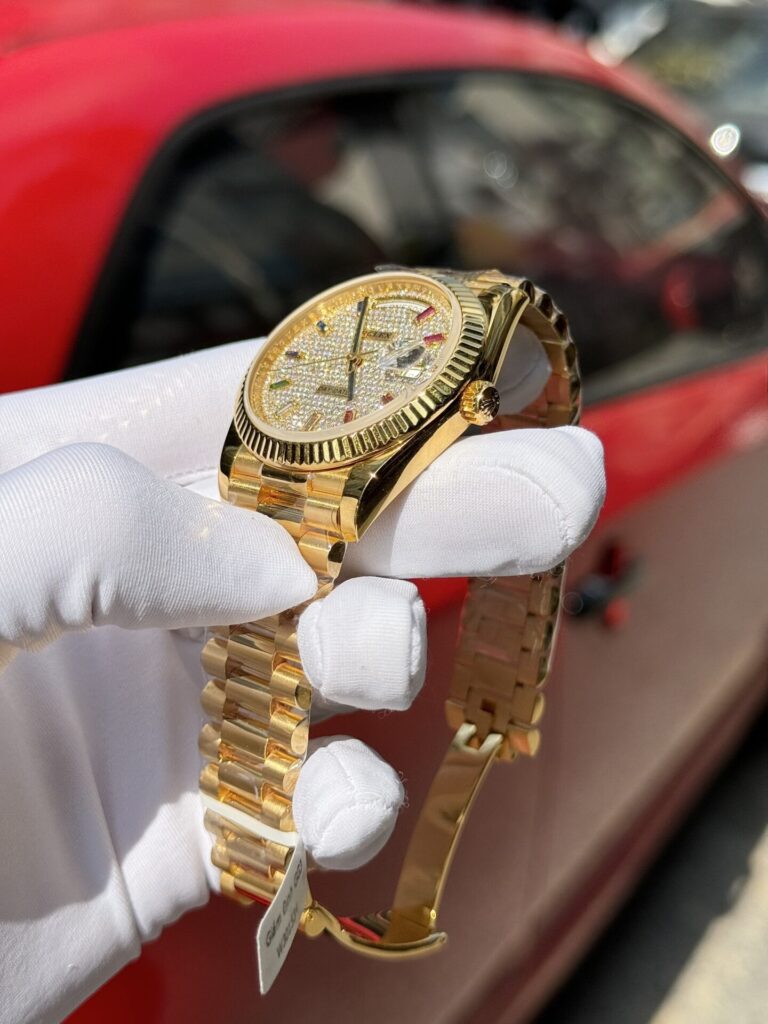 Rolex Day-Date Solid Gold Wrapped Replica Watch With Moissanite 40mm - Top club