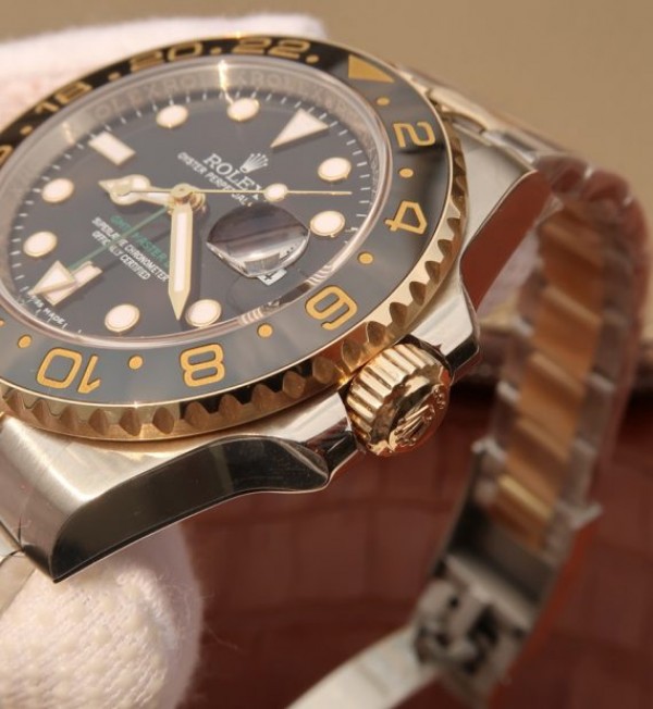 Replica Rolex GMT-Master II 116713 LN Black Ceramic Thick YG Wrapped Noob A3186 - Top club