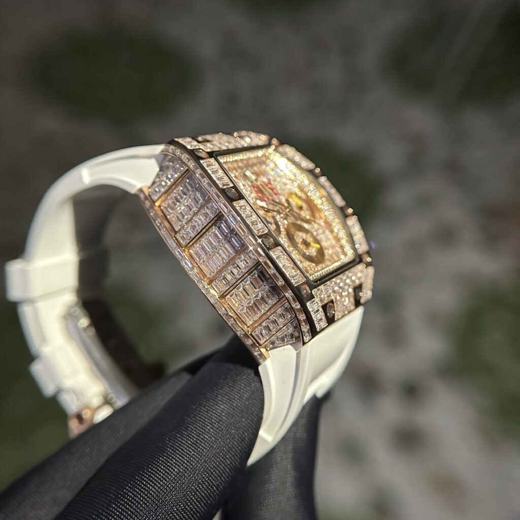 Richard Mille Replica 1:1 Watch RM011 With Full Diamond Rubber Strap 44mm - Top club