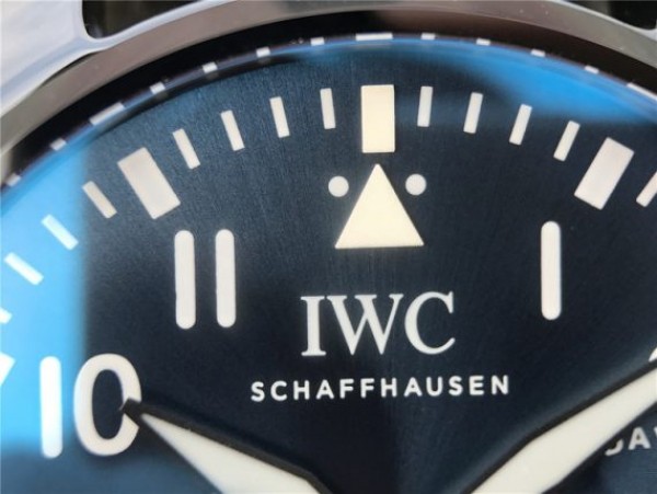 Replica IWC Big Pilot Real PR IW502003 Real Ceramic BOUTIQUE RODEO DRIVE ZF V2 Calfskin Strap A51111 - Top club