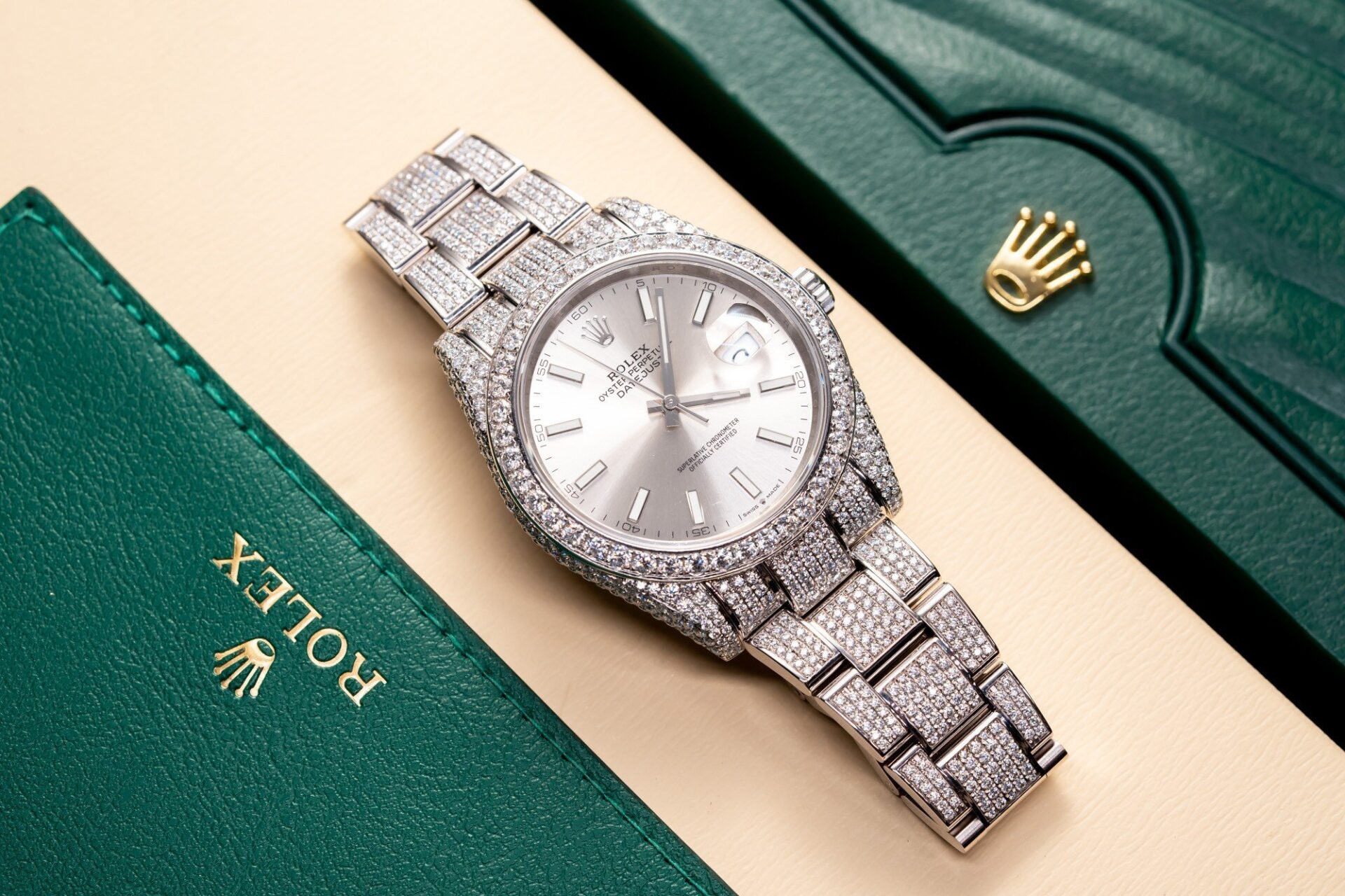 Rolex Datejust 126334 Best Replica Watch With Full Diamond Moissanite 41mm - Top club