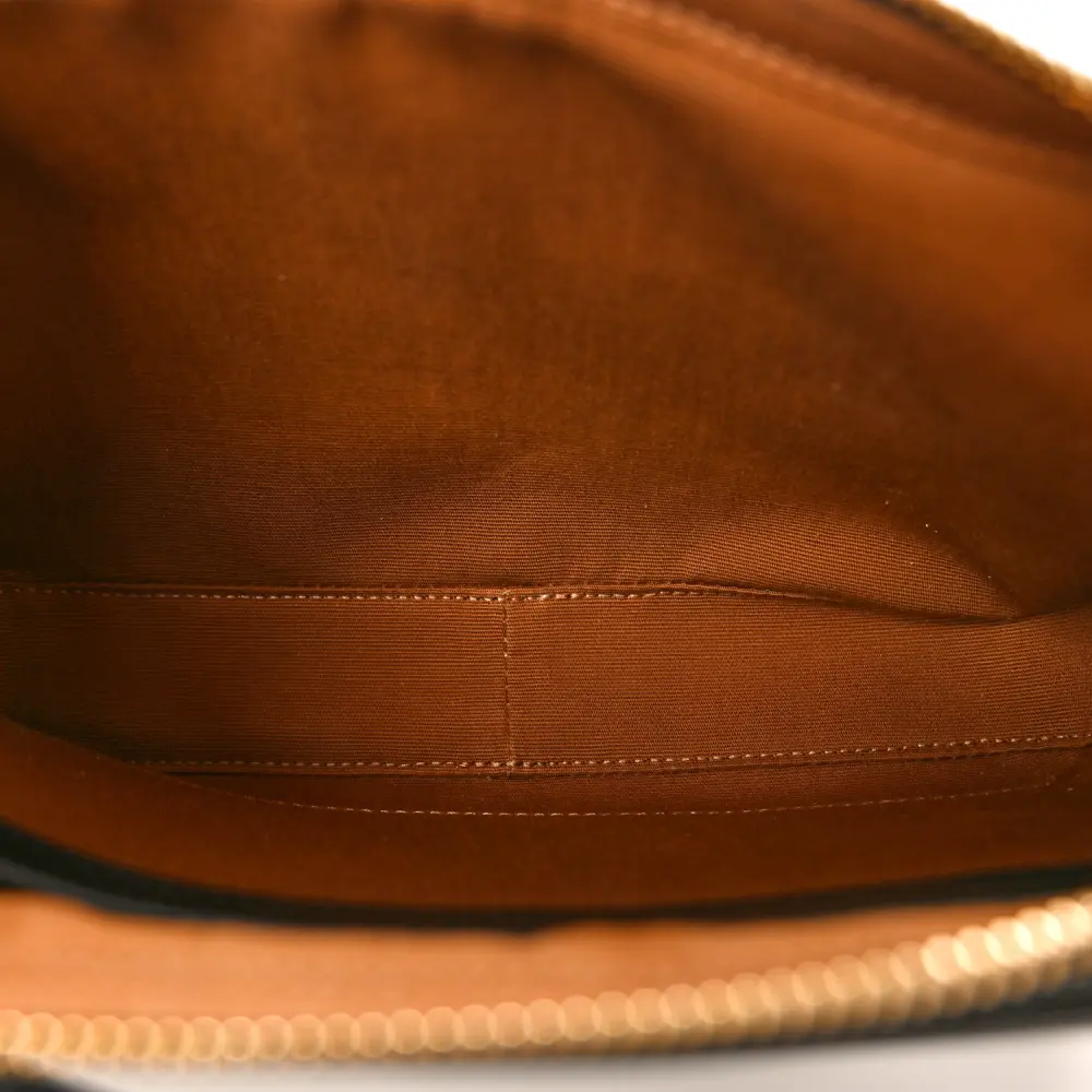 Superfake Black Celine Medium Messenger Handbag Replica1:1High-quality replica