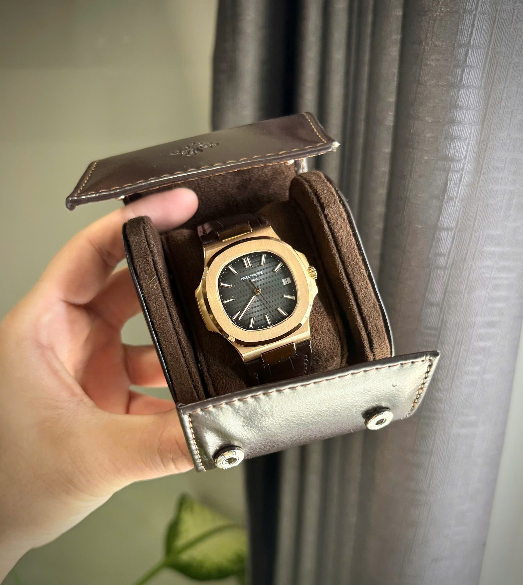 Patek Philippe Nautilus 5711 Dial Gray Copies Watch Gold Wrapped 3K Factory 40mm - Top club
