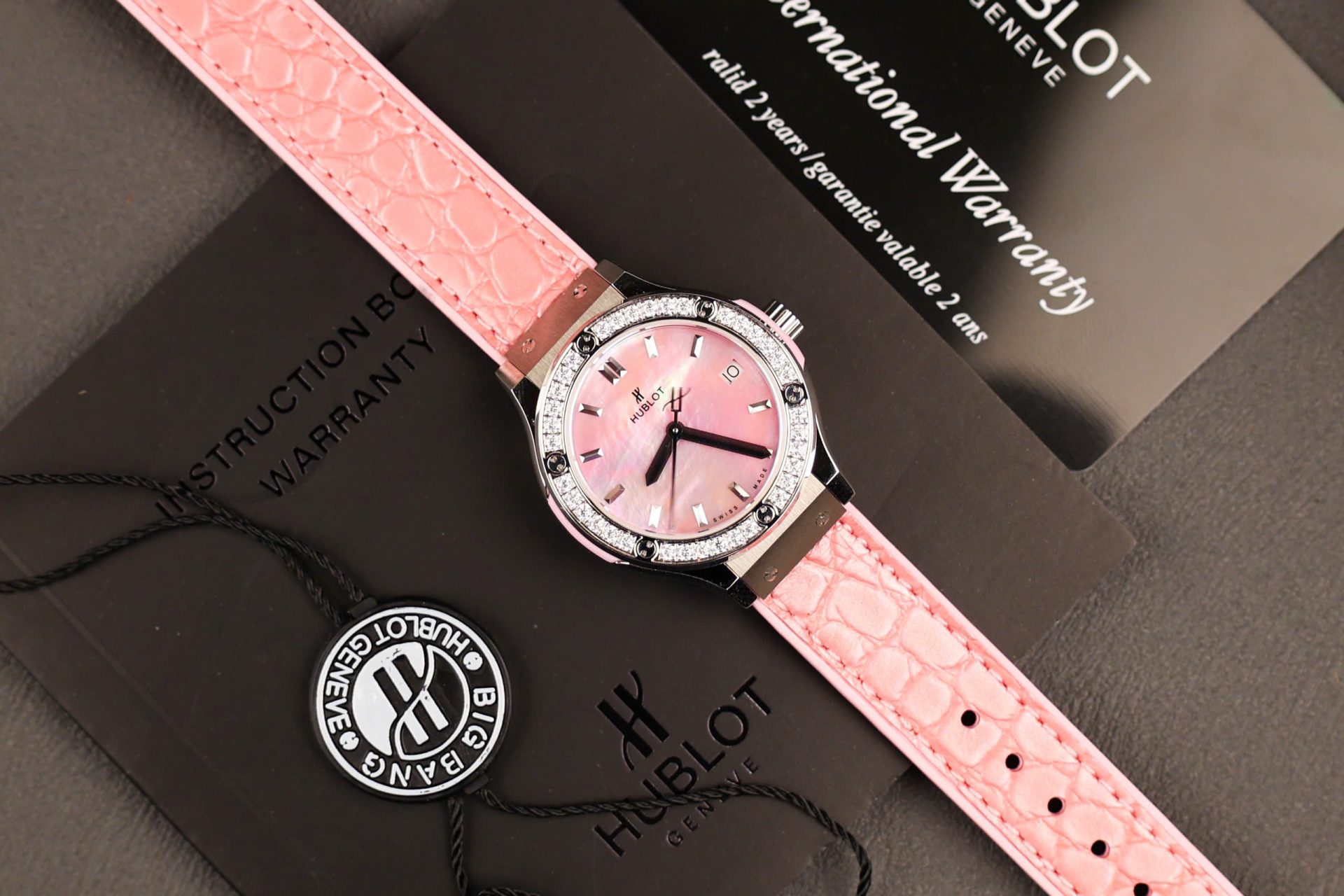 Hublot Classic Fusion Replica Watches Dial Mother Of Pearl Pink + Moissanite Diamonds 33mm - Top club