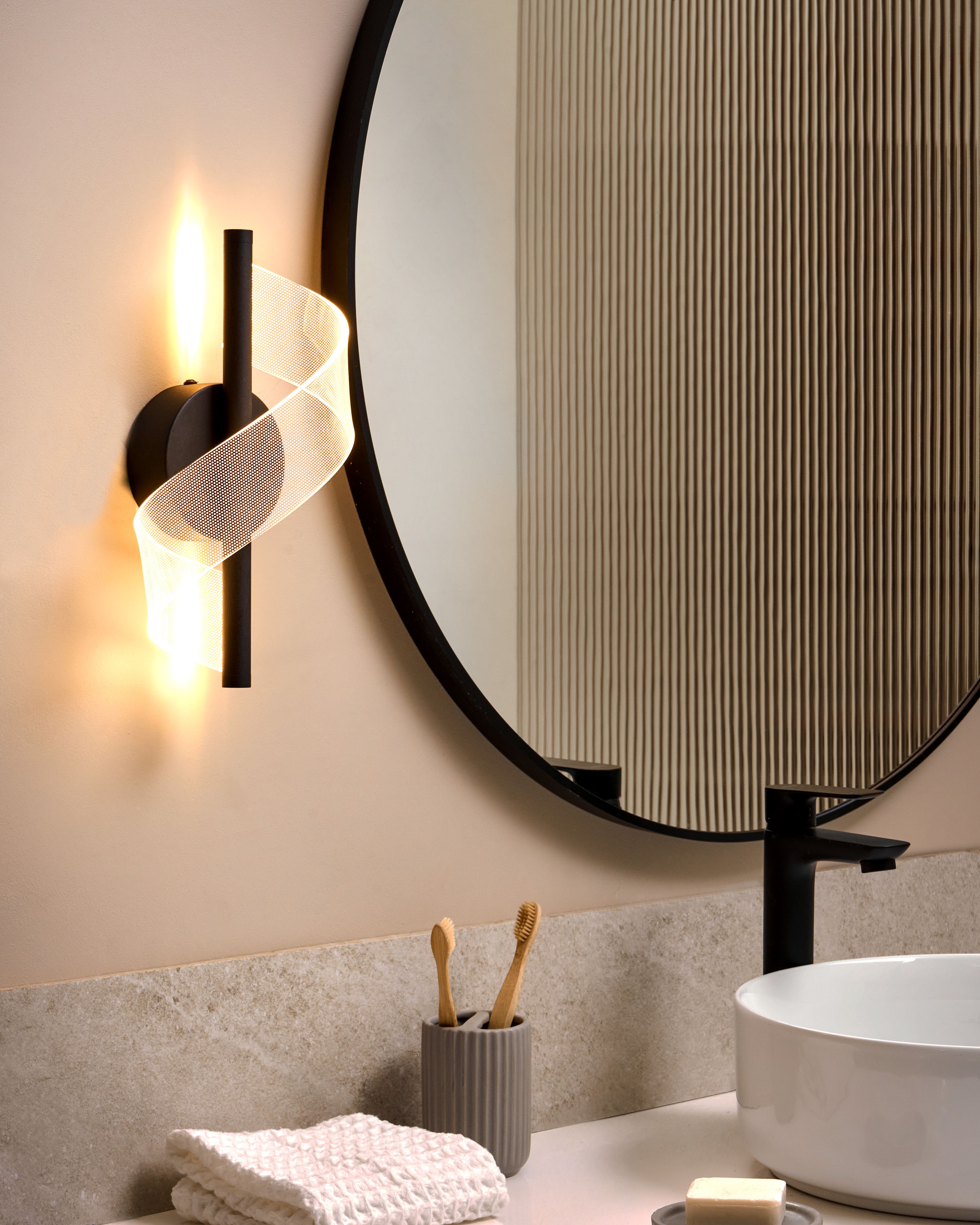 LED Wall Lamp SARELA Metal Black