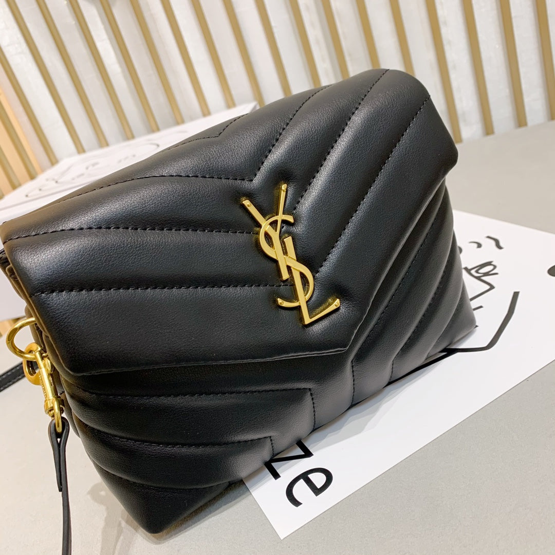 TO – Luxury Bags SLY 2721:1High-quality replica