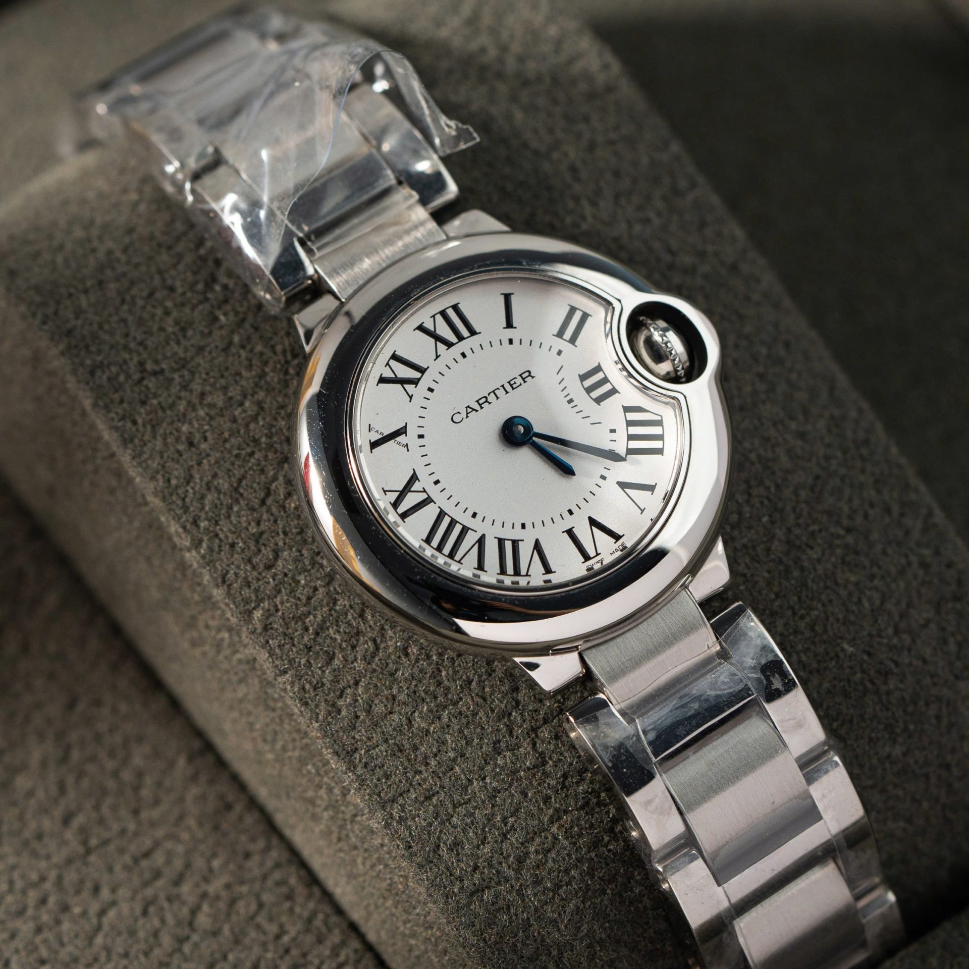 Cartier Ballon Bleu Women s Replica Watch Swiss Quartz Movement Metal Strap 28mm - Elite Watch Atelier