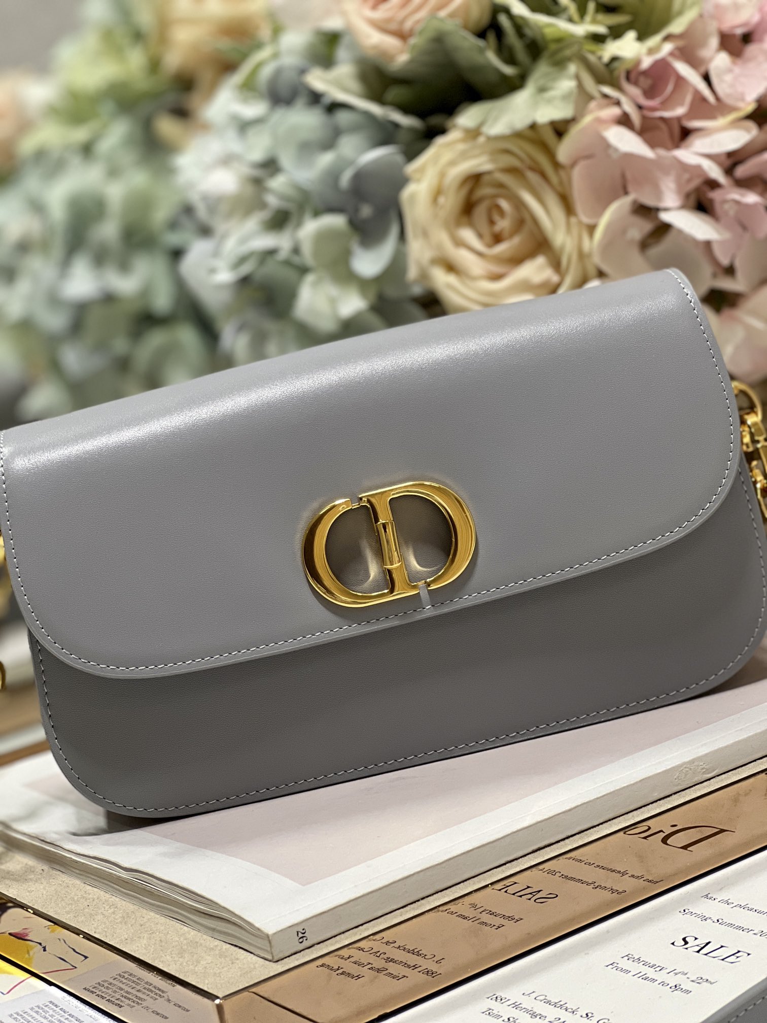 30 Montaigne Avenue Bag Black/White/Blue/Beige/Light Pink For Women 9 in/ 22.5cm M9260UMOA_M9001:1High-quality replica