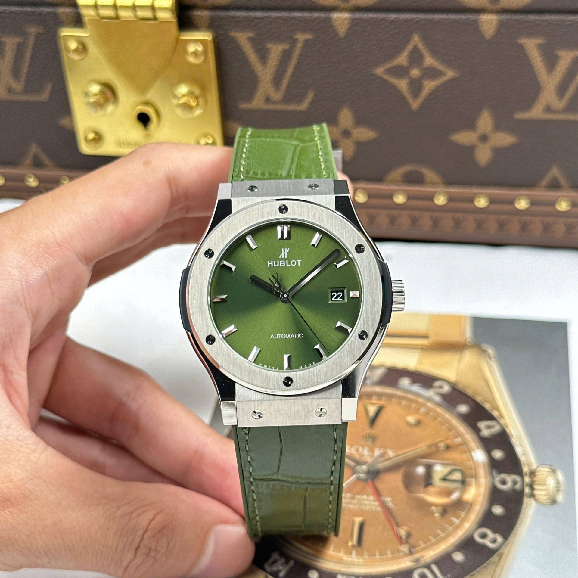 Hublot Classic Fusion Titanium Fake Watches Green Dial Weight 84 Grams Super Light JJZ Factory 42mm - Top club