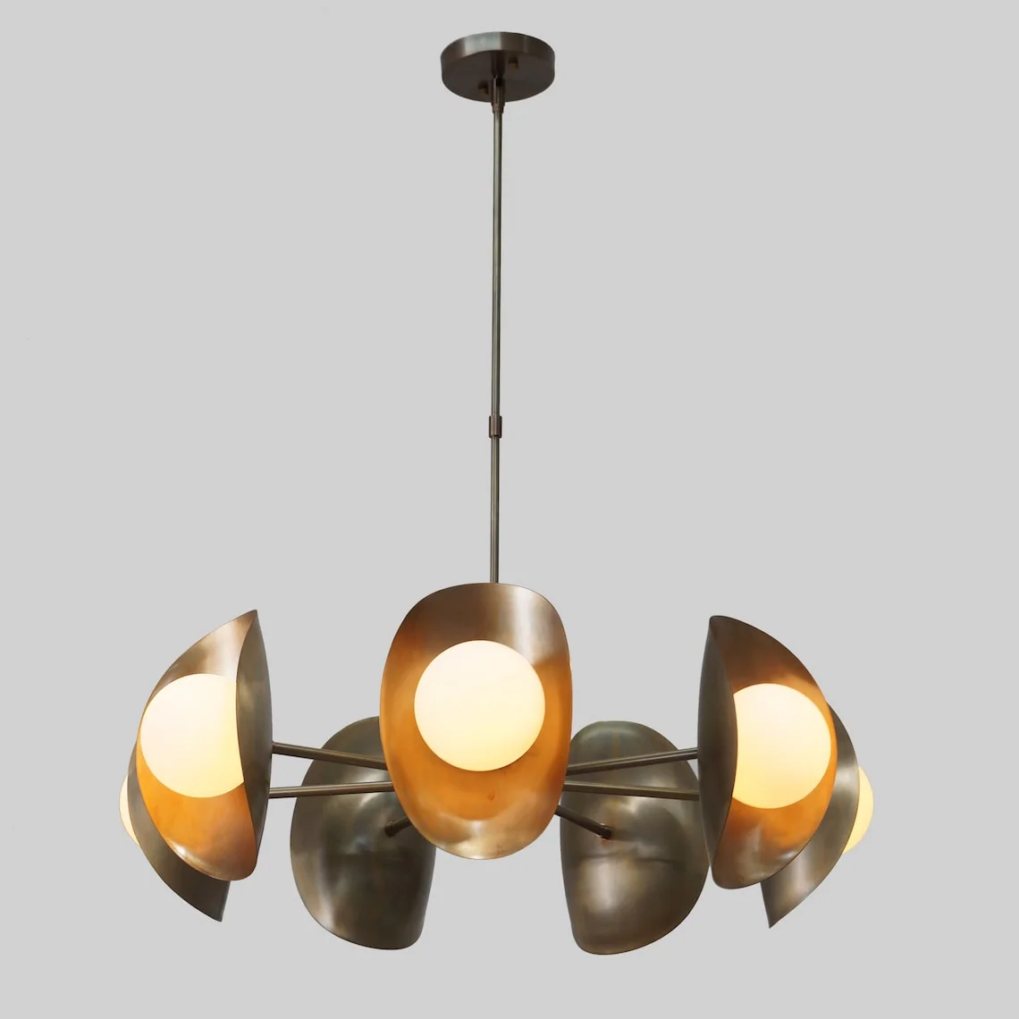 Stilnovo Style Seven Globe Sputnik Brass Chandelier Pendant Light Fixture