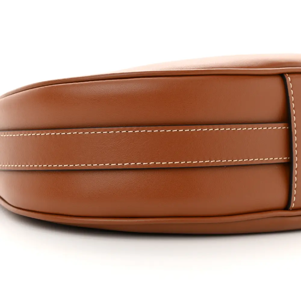 Replica Celine Tan Ava Shoulder Bag – Gold Hardware Details1:1High-quality replica