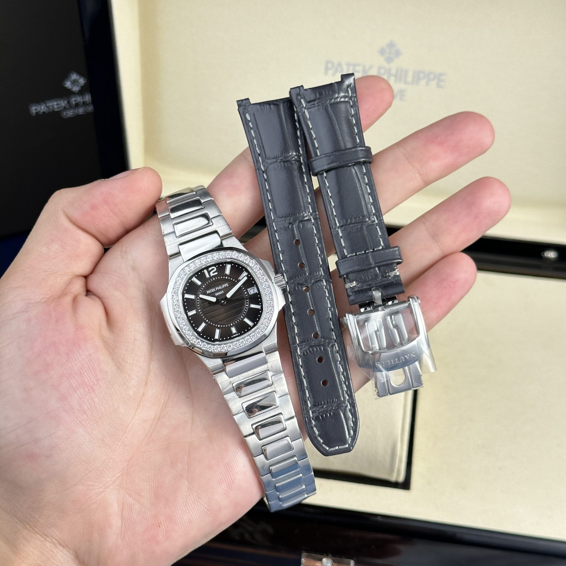 Patek Philippe Replica Watches Nautilus 7010 Womens Black Dial 32mm - Elite Watch Atelier