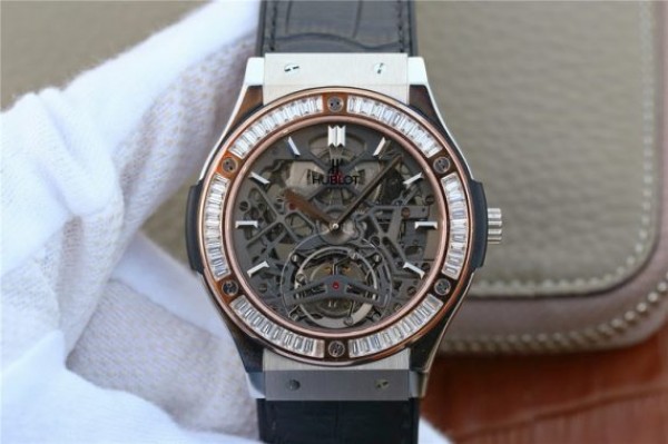 Replica Hublot Classic Fusion Tourbillon 42mm TF RG Bezel Skeleton Dial Black Gummy Strap A23J - Elite Watch Atelier