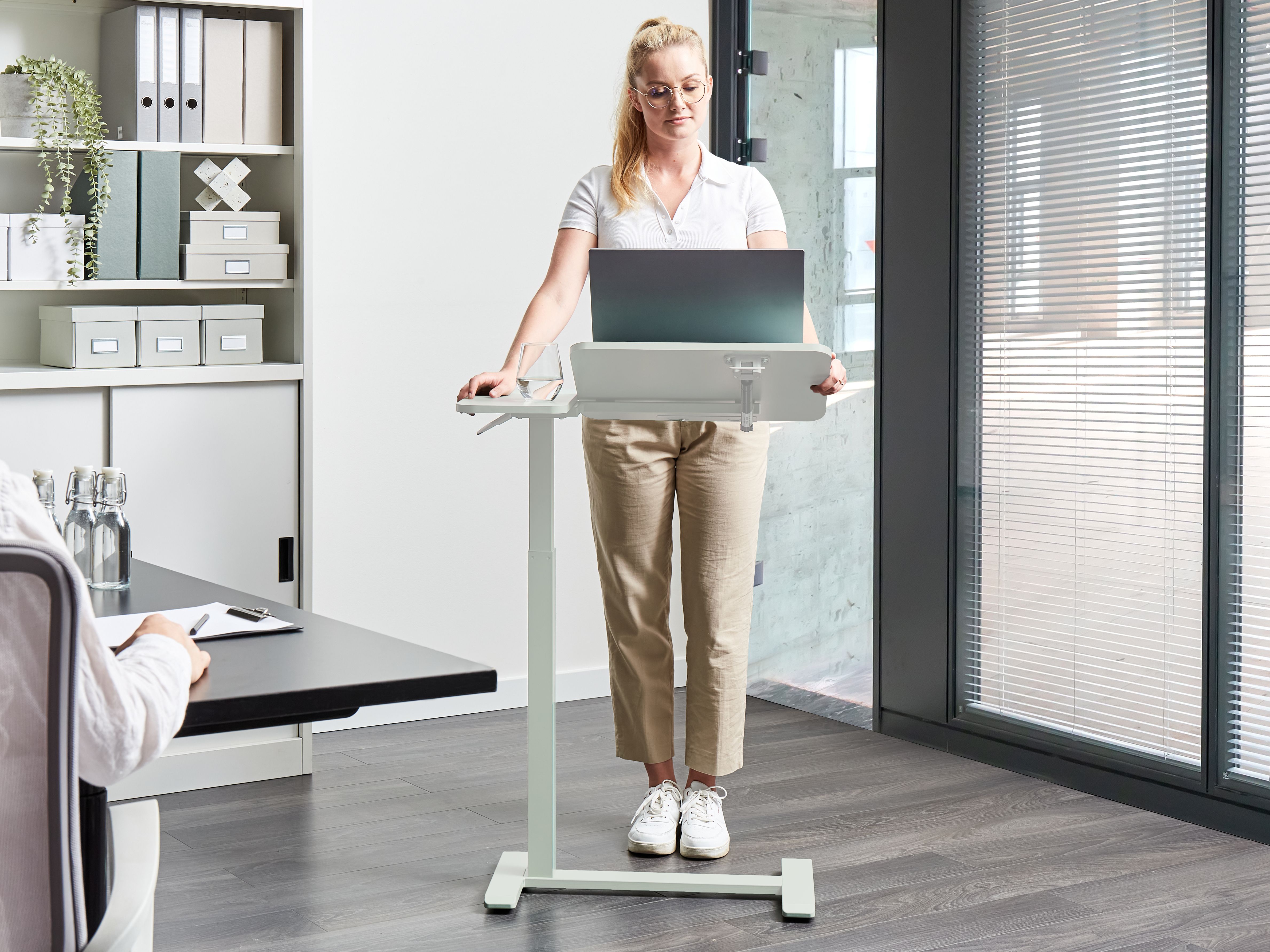 Manual Adjustable Laptop Stand SCHOLA Light Green 70 cm 40 cm