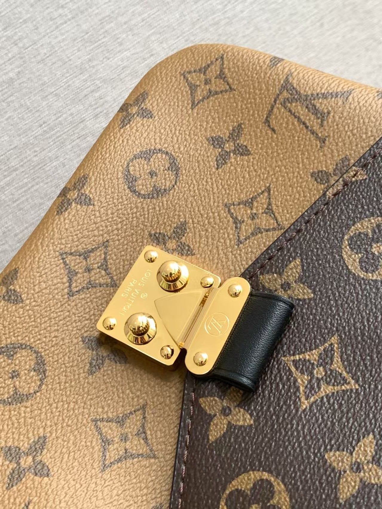 Louis Vuitton Pochette Métis Backpack1:1High-quality replica