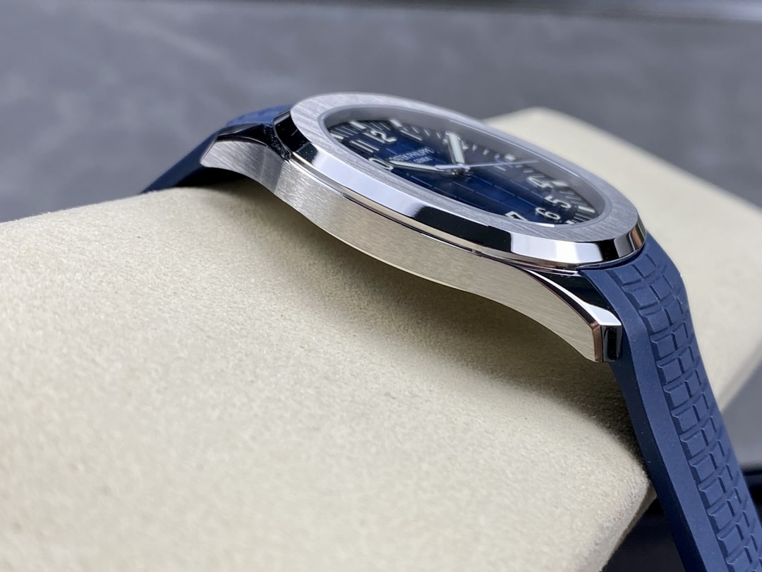 Fake Patek Philippe Replica Watch Aquanaut ��Jumbo�� White Gold Blue Dial 5168G-001 3KF(1:1 replica) - Top club