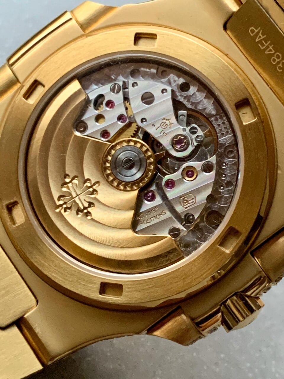 Replica PATEK PHILIPPE ICED Nautilus Jumbo 5711 YG TWF Full Paved Diamonds Dial Case and Bracelet A324 - Top club