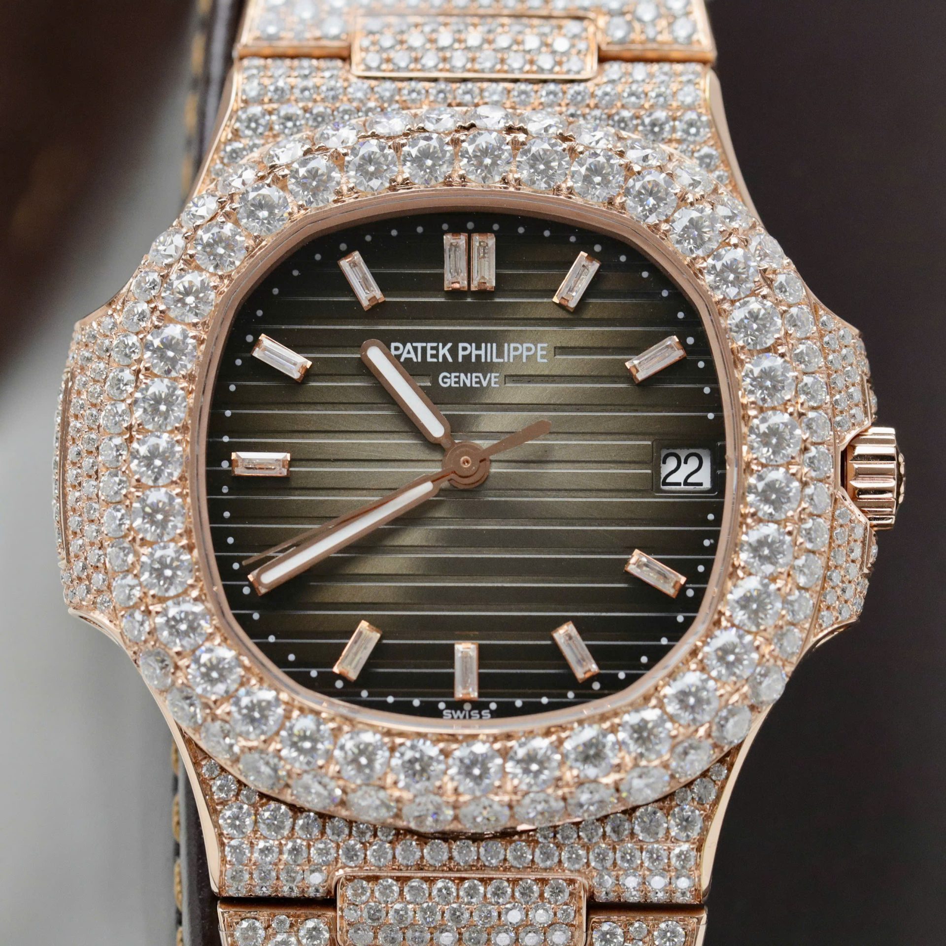 Patek Philippe Nautilus 5711 Replica Watch Gold Wrapped + Moissanite Diamonds Hong Kong Custom 40mm - Top club