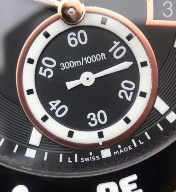 Replica Cartier JJF Calibre De Cartier Diver DLC Black Dial RG Bezel Black Rubber Strap A23J - Top club