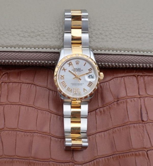 Replica Rolex DateJust 31mm Diamonds Bezel Roman Markers White Dial Bracelet A2235 - Top club
