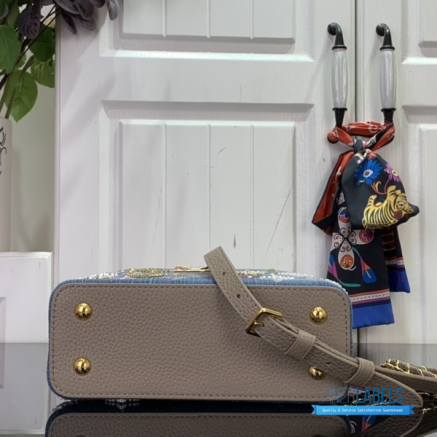 Embellished Denim Mini Handbag with Gold Hardware1:1High-quality replica