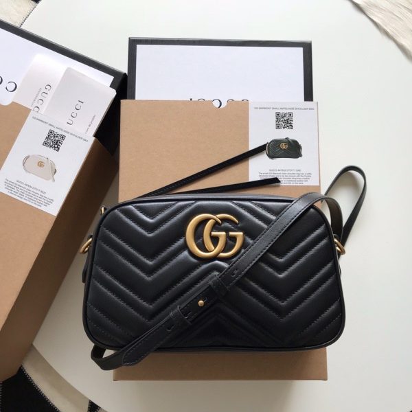 CHANEL COCO HADNLE