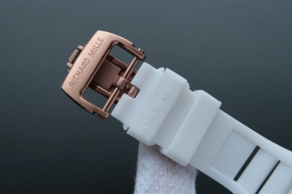 Replica Richard Mille RM052 White Ceramic RG Diamonds Skull Dial White Rubber Strap MIYOTA8215 - Top club