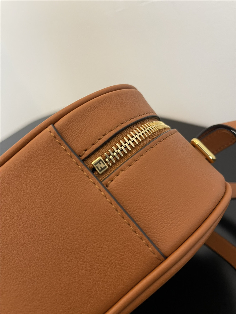fendi logo suede camera bag - Replicaclubs