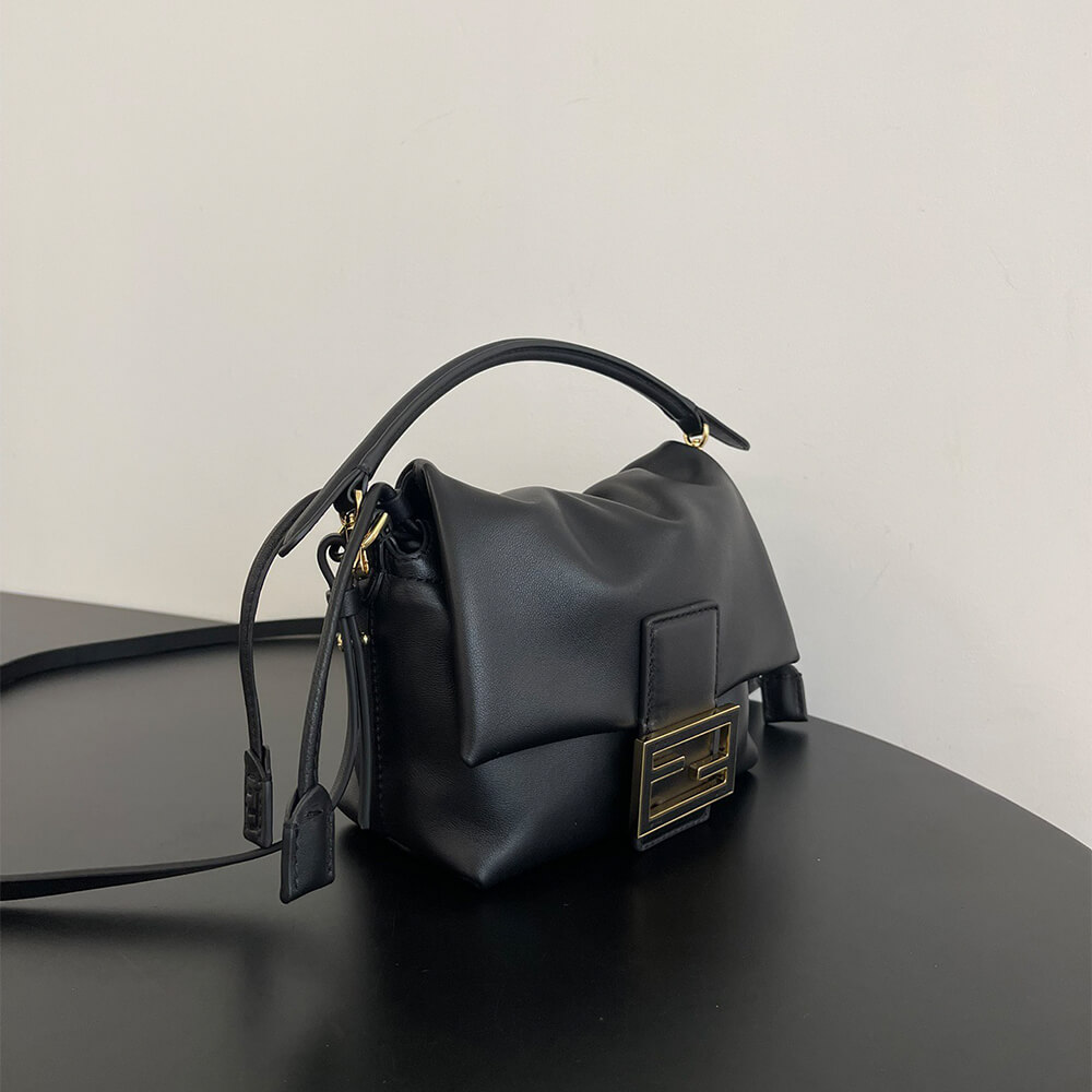 Fendi Mamma Baguette Small(high-end grade)1:1High-quality replica