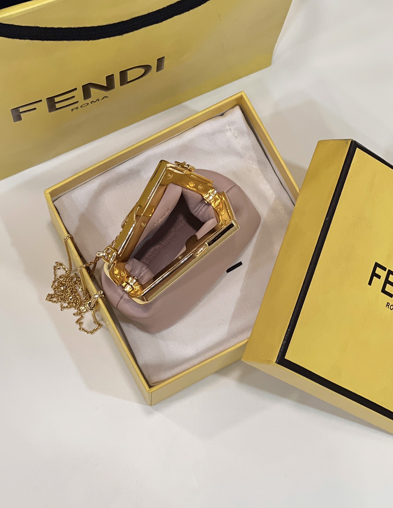 Fendi First - Replicaclubs