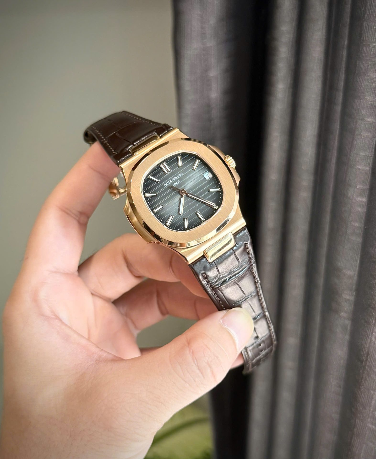 Patek Philippe Nautilus 5711 Dial Gray Copies Watch Gold Wrapped 3K Factory 40mm - Top club