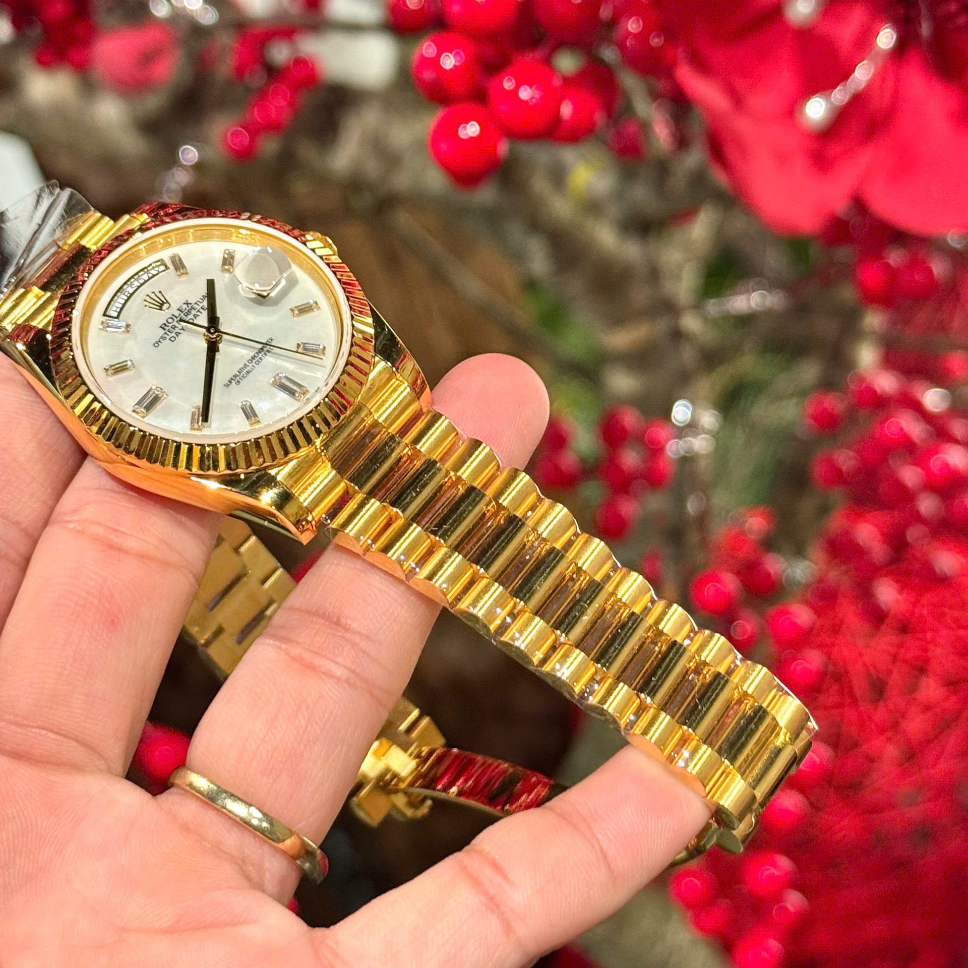 Rolex Refined Mother Of Pearl   Moissanite Diamonds Dial 18K Gold Wrapped GMF 40mm - Top club