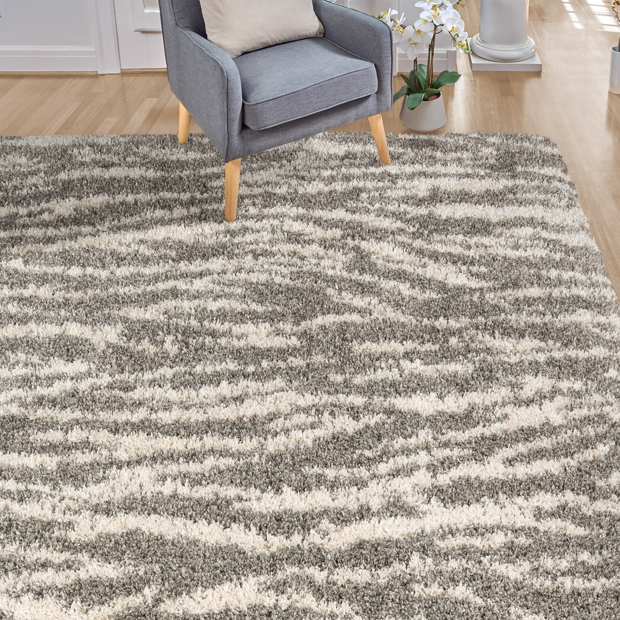 Thomasville Marketplace Luxury Shag Rugs, Aedan