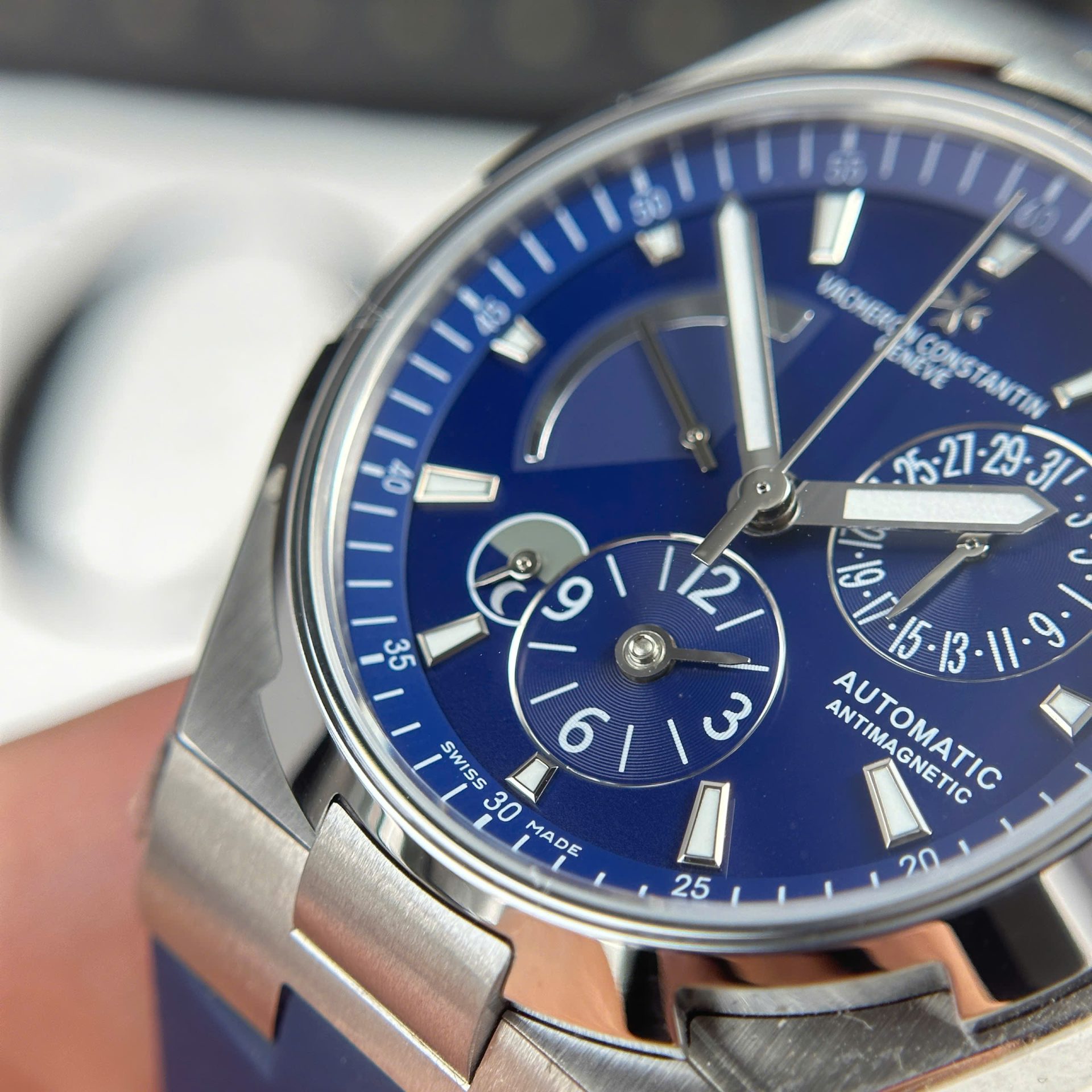 Vacheron Constantin Best Replica Watch Overseas Dual Time 47450 Blue 9F Factory 42mm - Top club