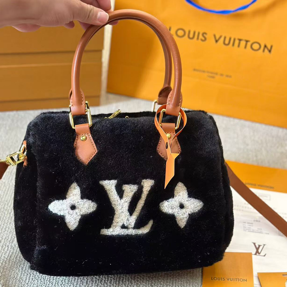 Louis Vuitton wool lamb bag1:1High-quality replica