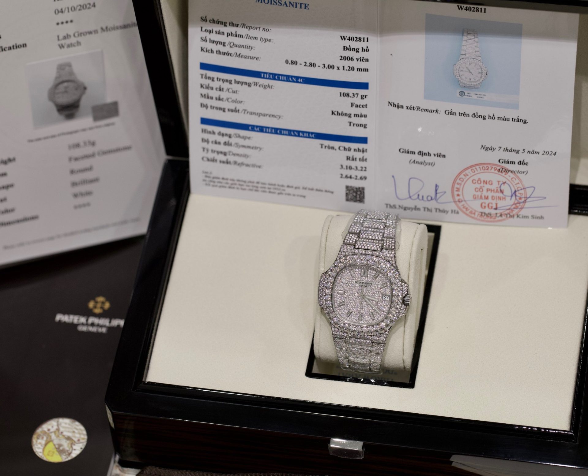 Patek Philippe Best Replica Watch Nautilus 5719 Custom Full Moissanite Diamonds 40mm - Top club
