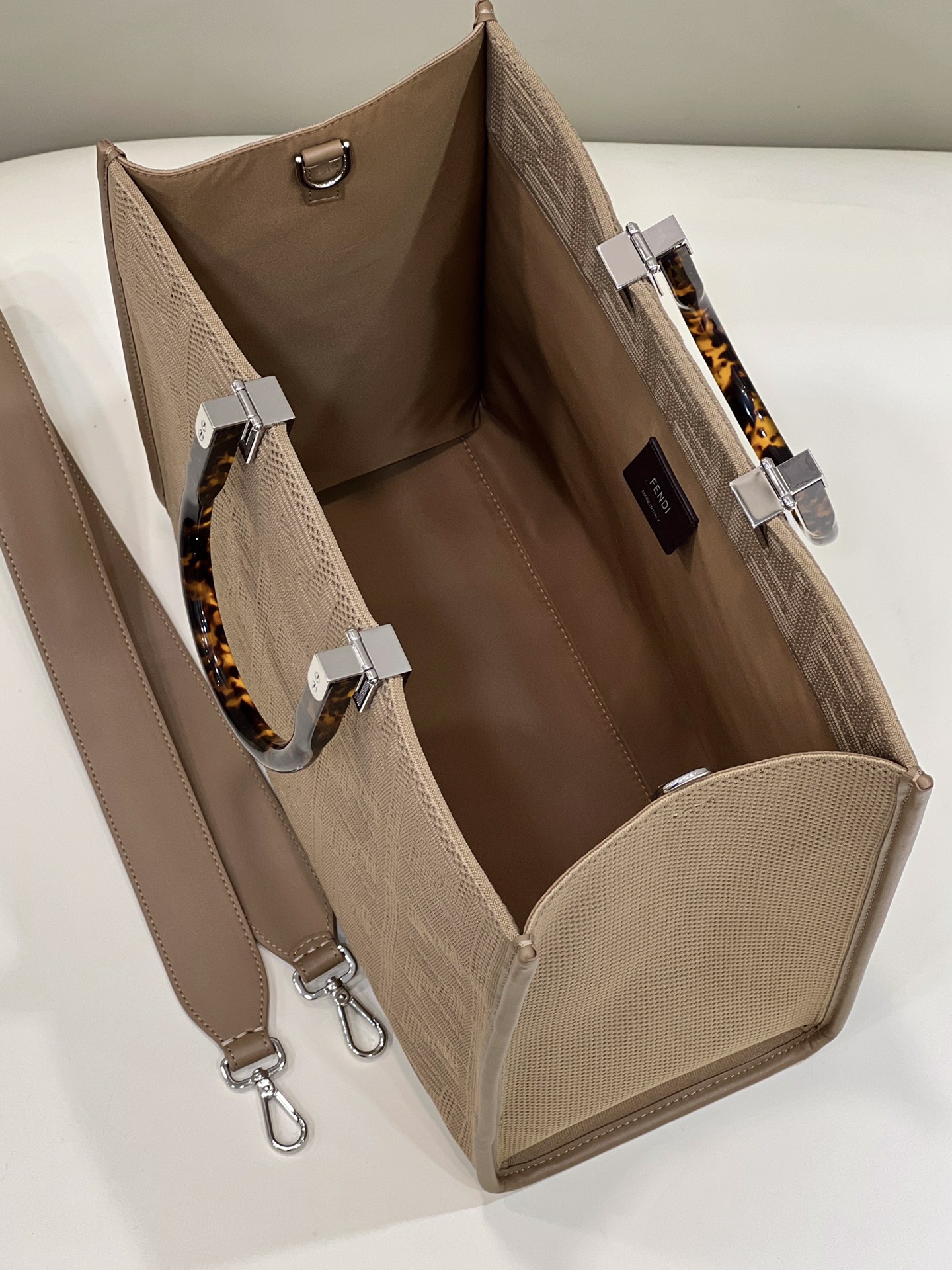 Fendi Sunshine tote - Replicaclubs