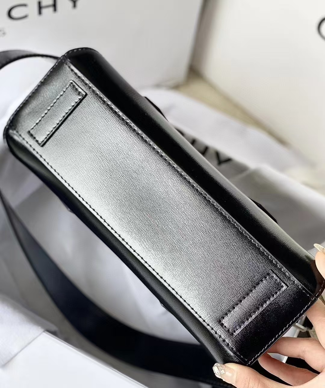 Givenchy Mini Antigona Stretch Bag1:1High-quality replica