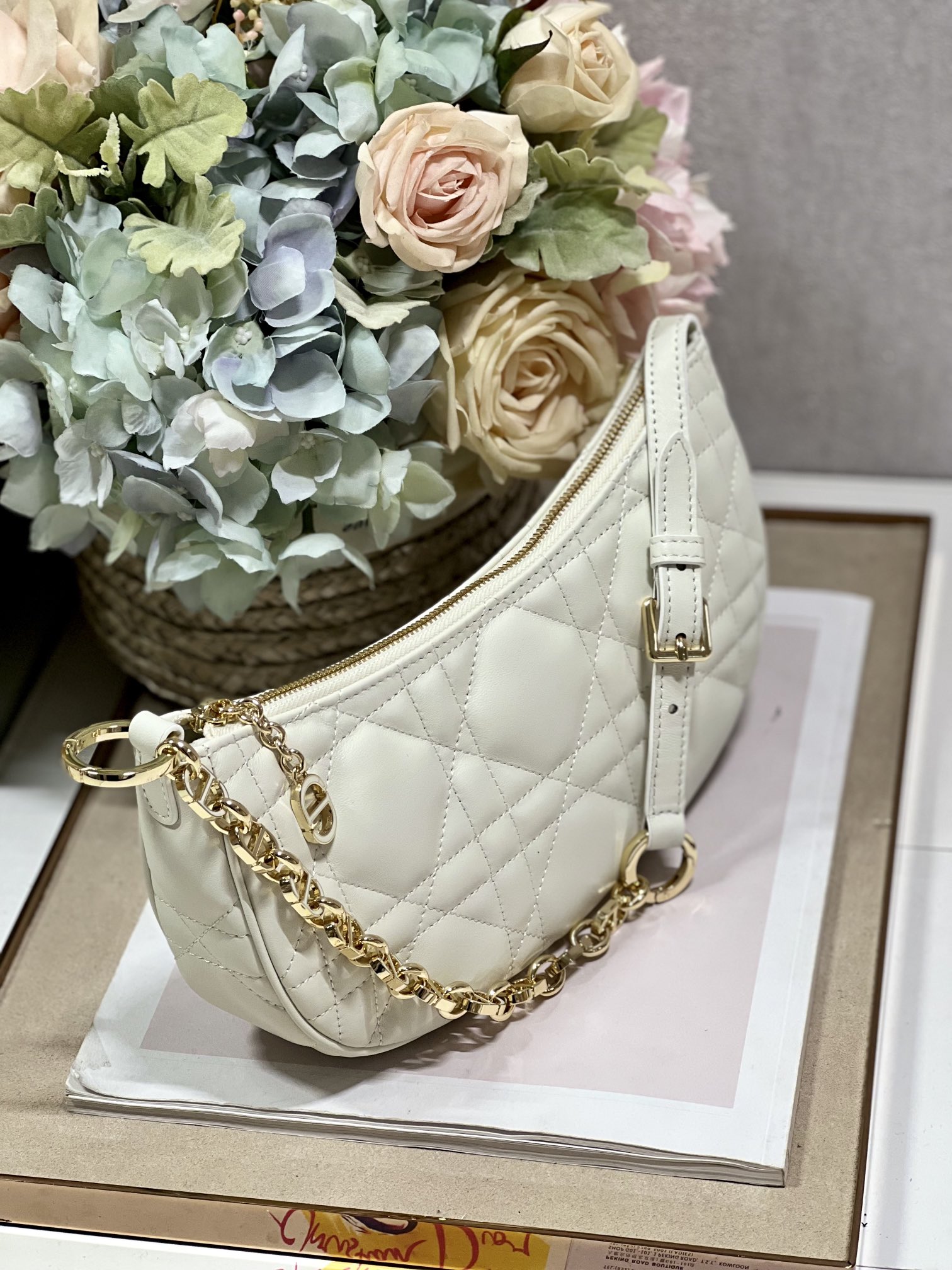 Cd Lounge Bag Black/White For Women in/ 26cm M22626FBE_M9001:1High-quality replica
