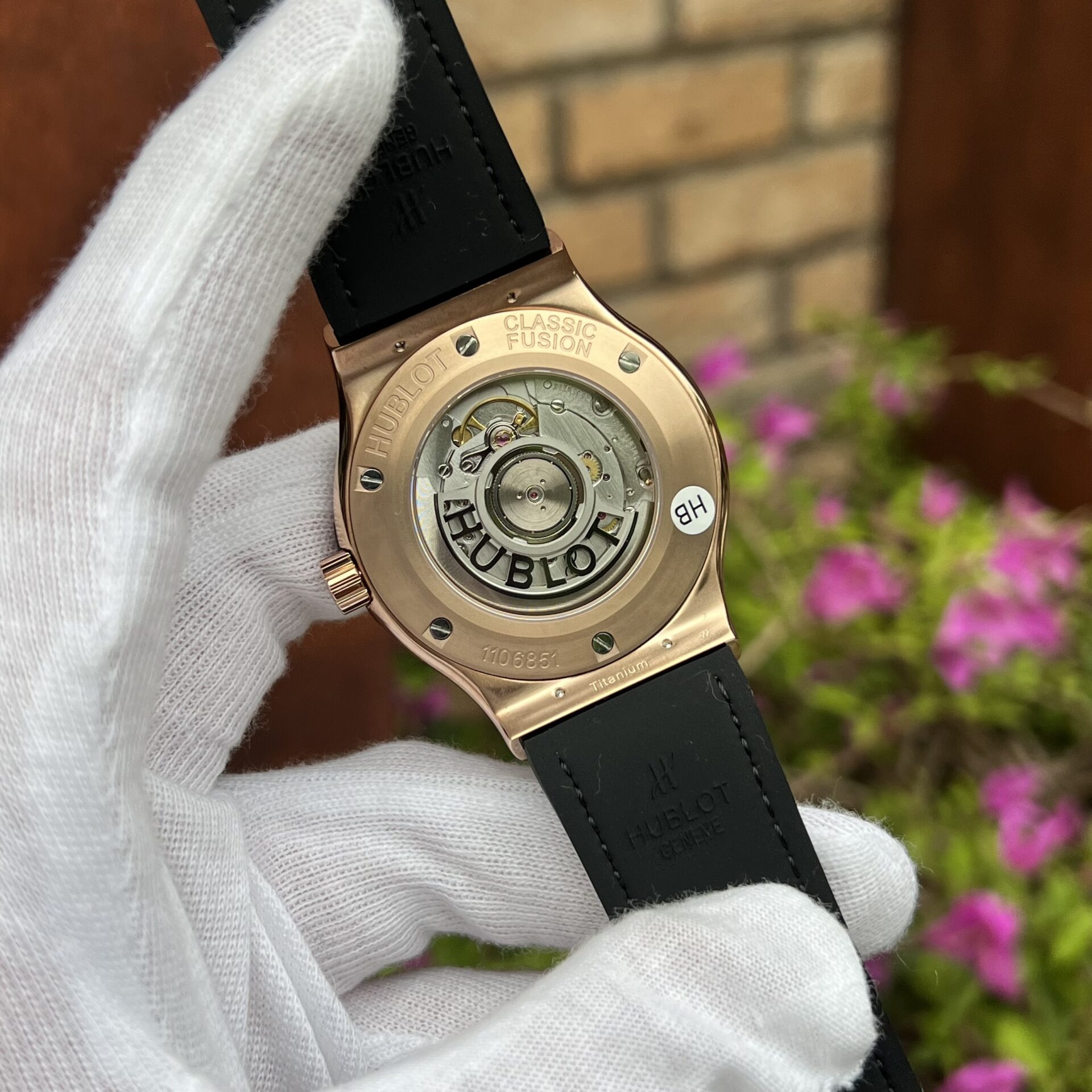 Hublot Replica 11 Watch Classic Fusion King Gold With Full Diamond 42mm - Top club
