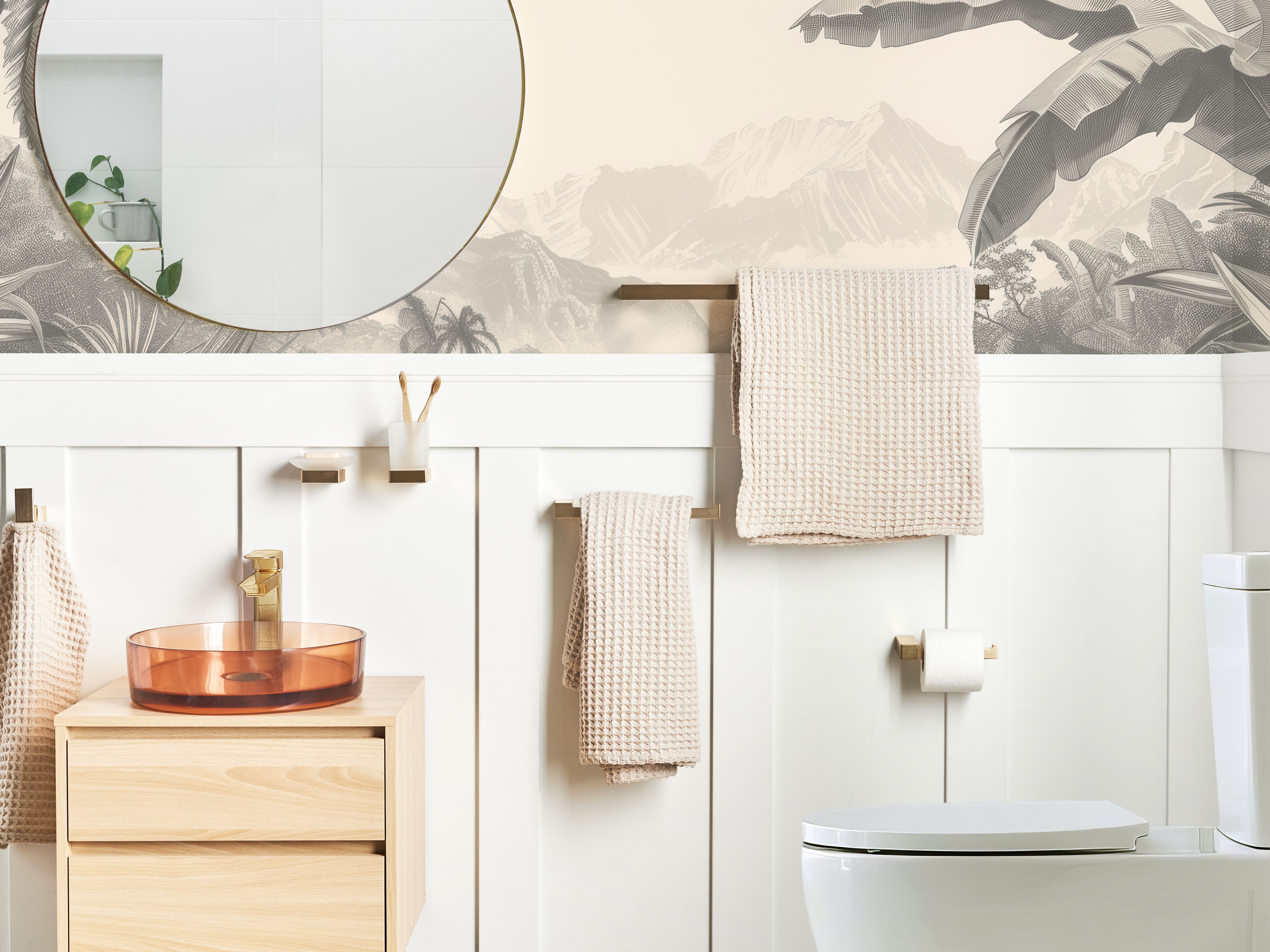 6-Piece Bathroom Hardware Set TUMACO with Towel Bars and Hooks Gold