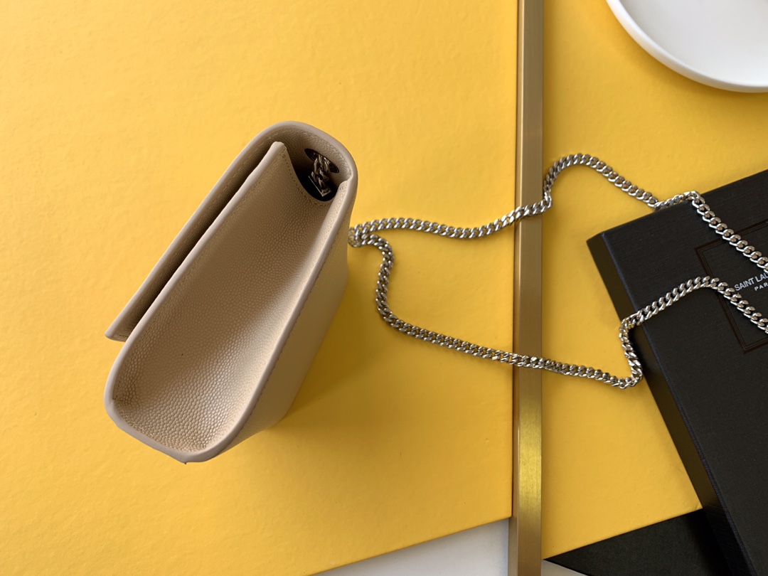 KATE SMALL CHAIN BAG IN GRAIN DE POUDRE EMBOSSED LEATHER1:1High-quality replica